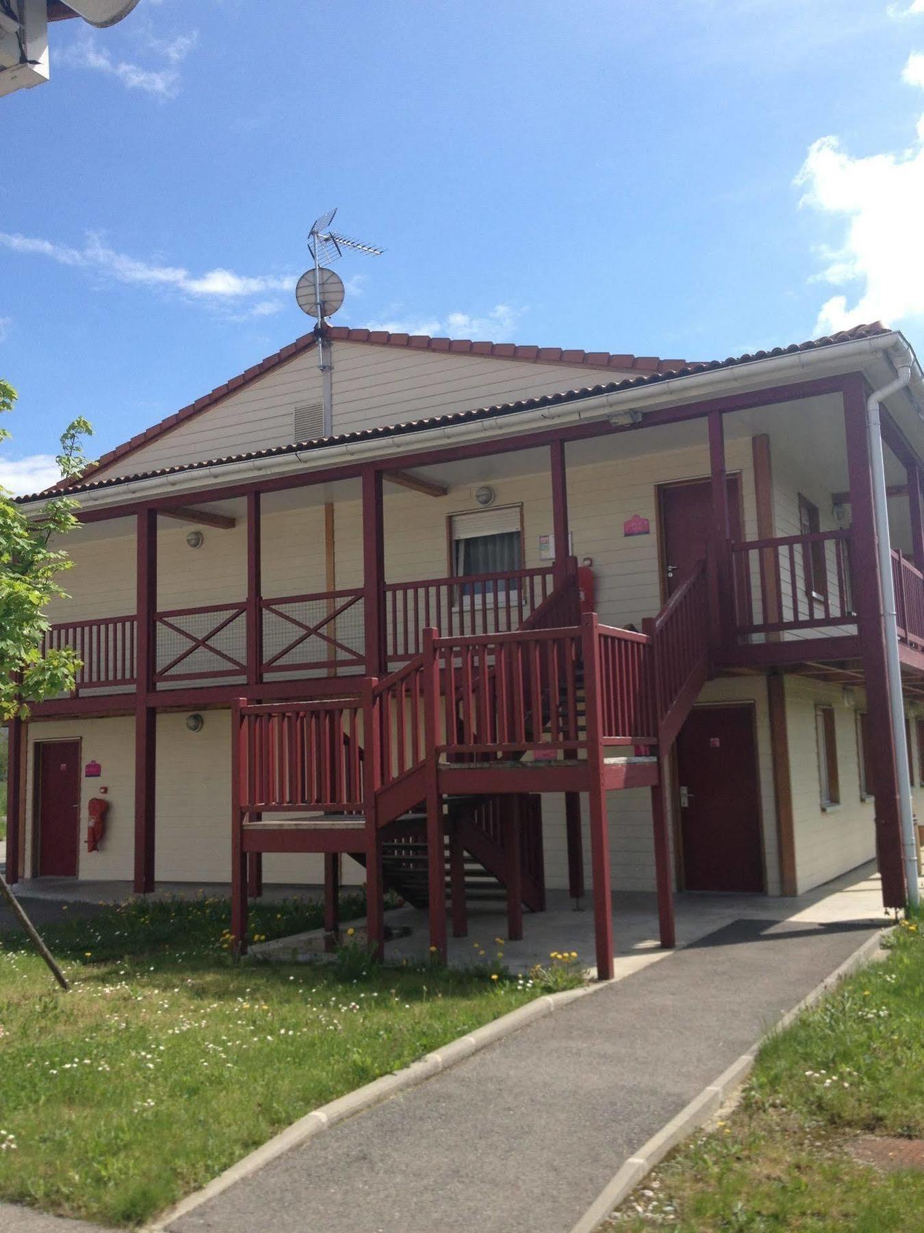 Couett' Hotel Rumilly Rumilly  Dış mekan fotoğraf